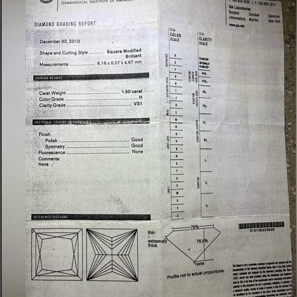 Kay Jewelers 1.5 carat Princess center stone. White Gold. Size 7. Kite setting - Picture 5 of 7